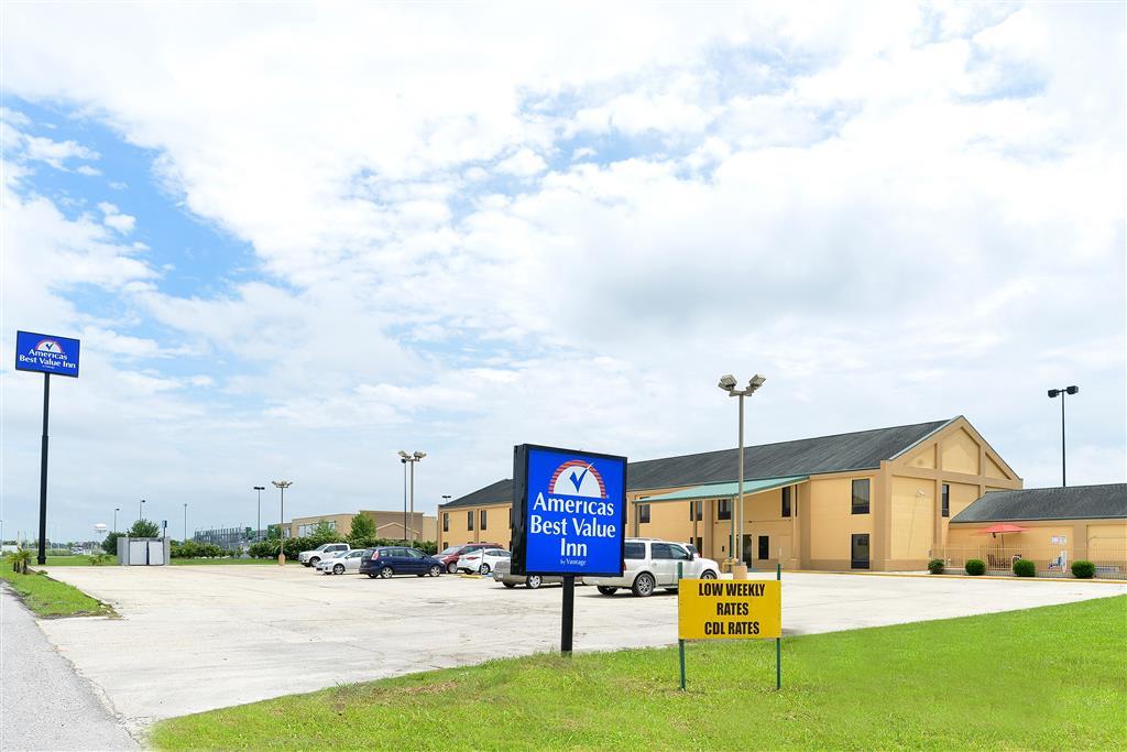 Executive Inn & Suites Breaux Bridge, La Eksteriør bilde